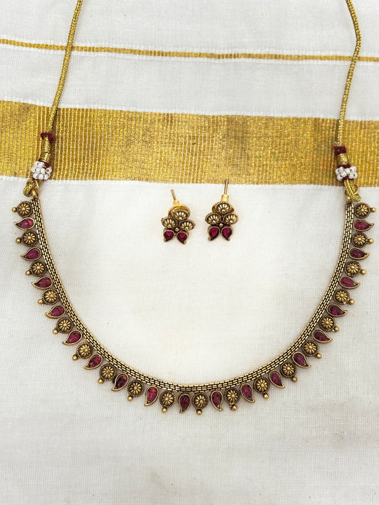 Mango motif (small) Necklace -Ruby pink