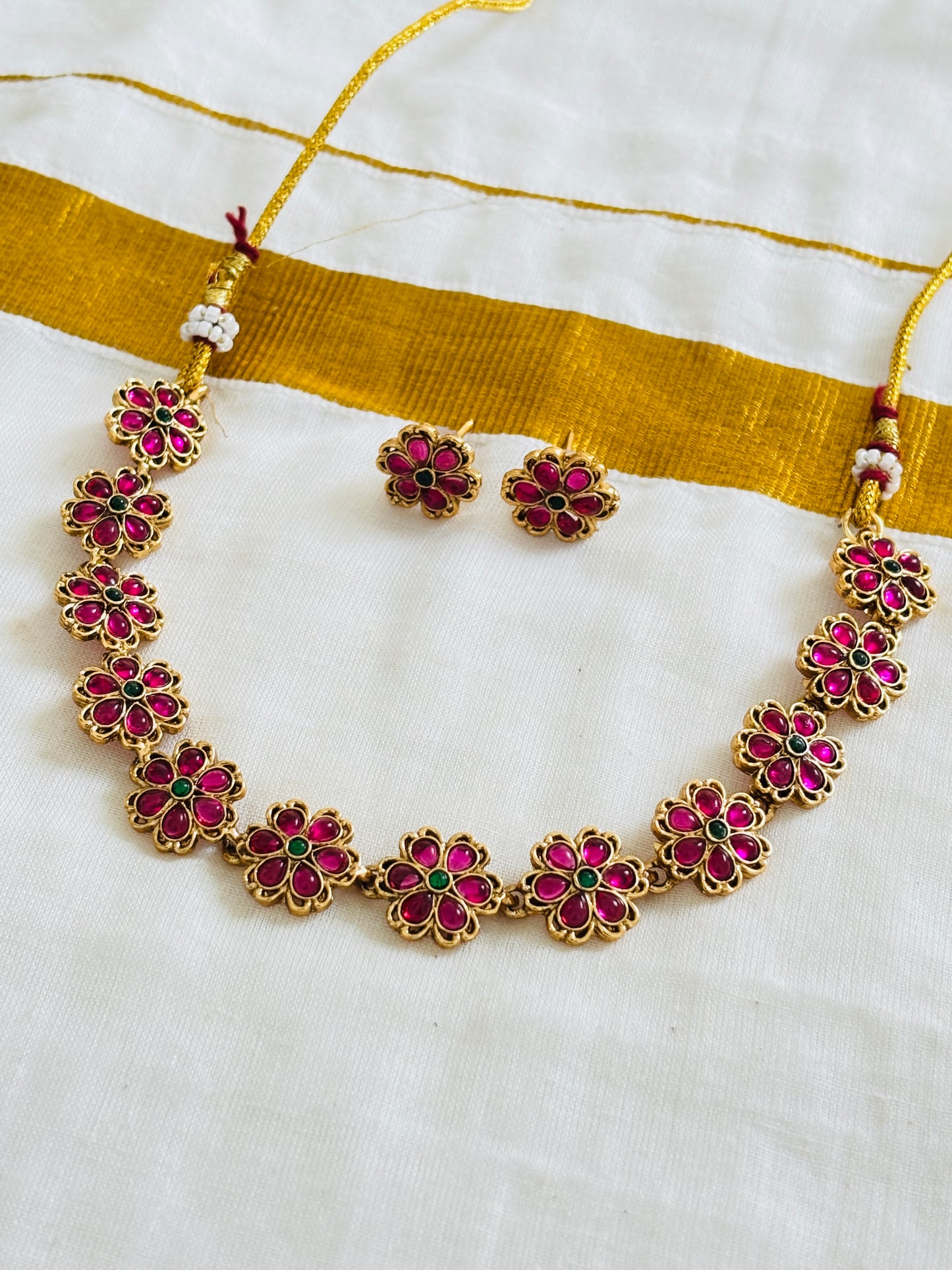 Suma Manjari Necklace (Pink-Green)