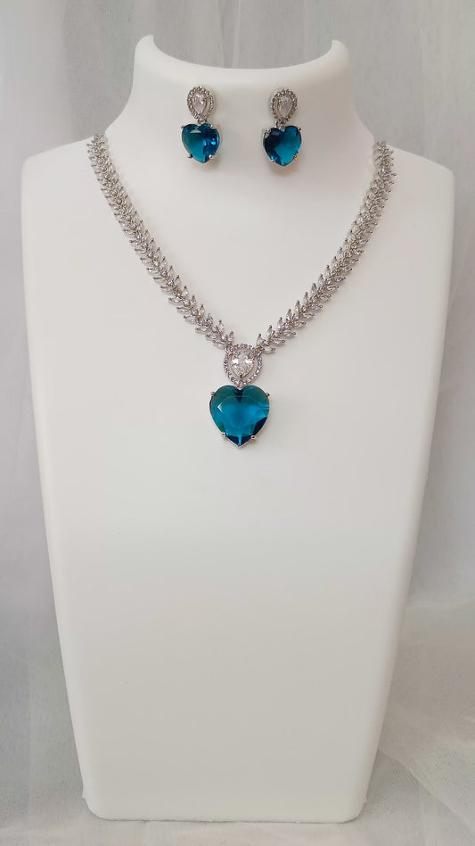 Elegant Blue Necklace