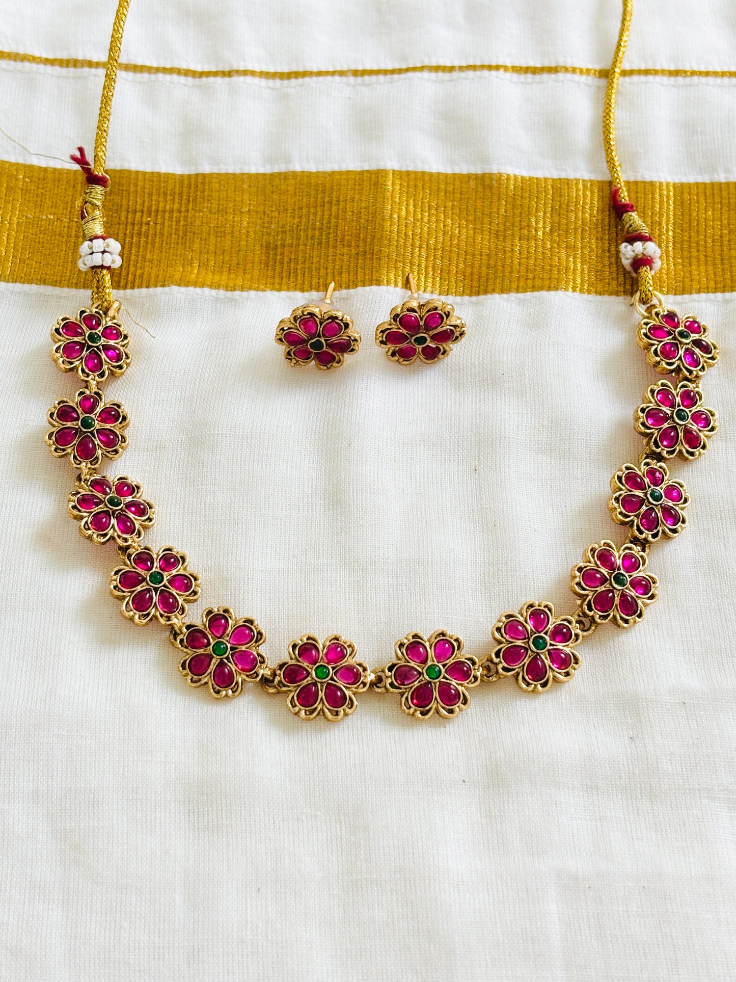 Suma Manjari Necklace (Pink-Green)