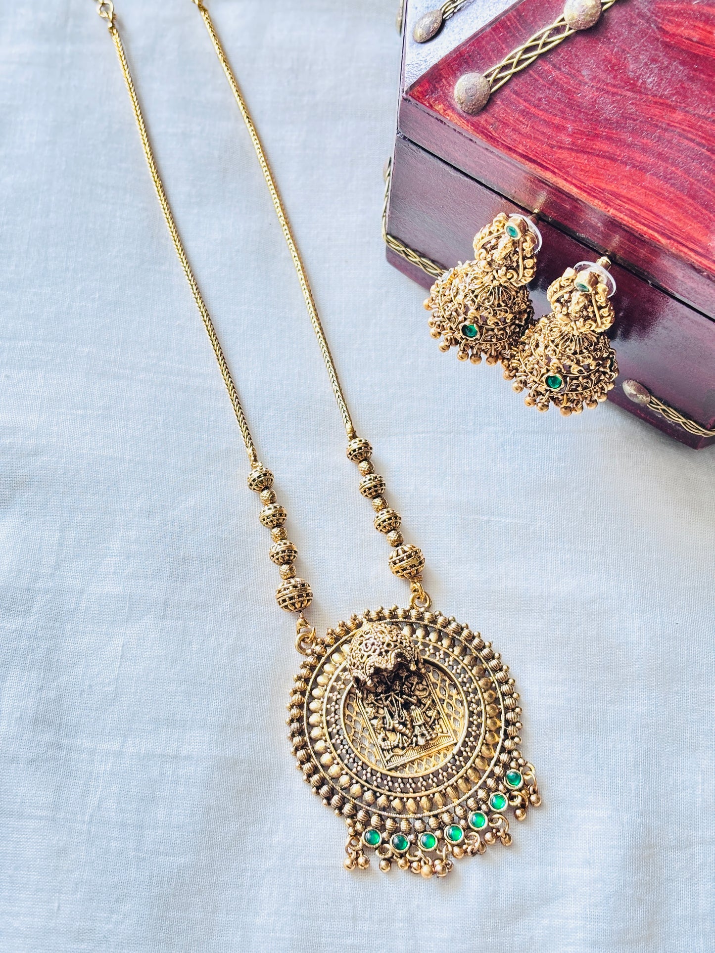 Radhakrishna short haaram-Green