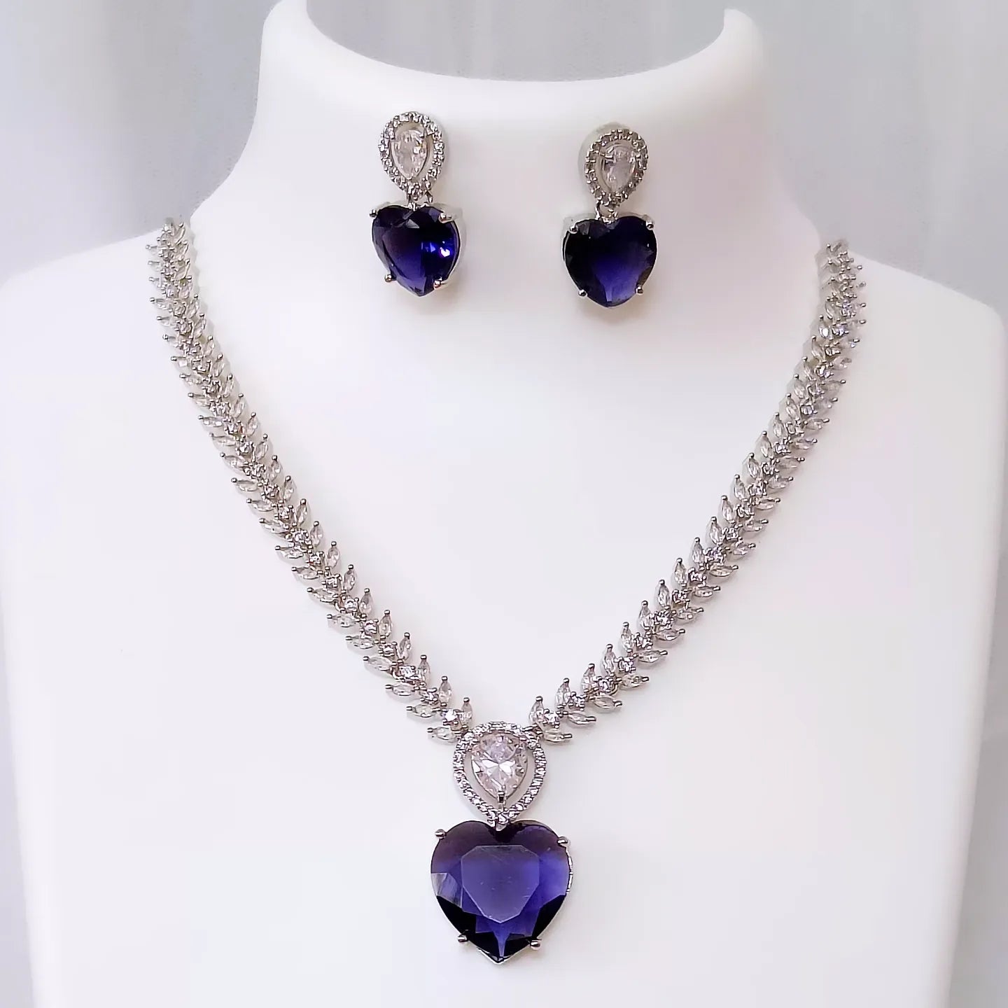 Royal Heart AD Necklace-Purple