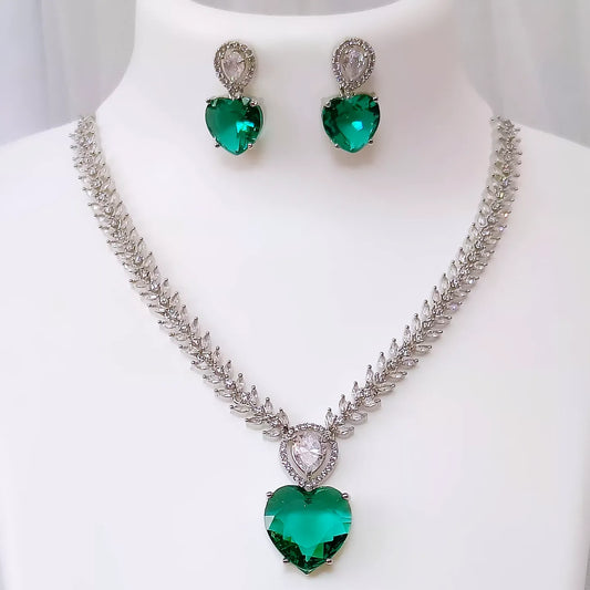 Royal Heart RamaGreen AD Necklace