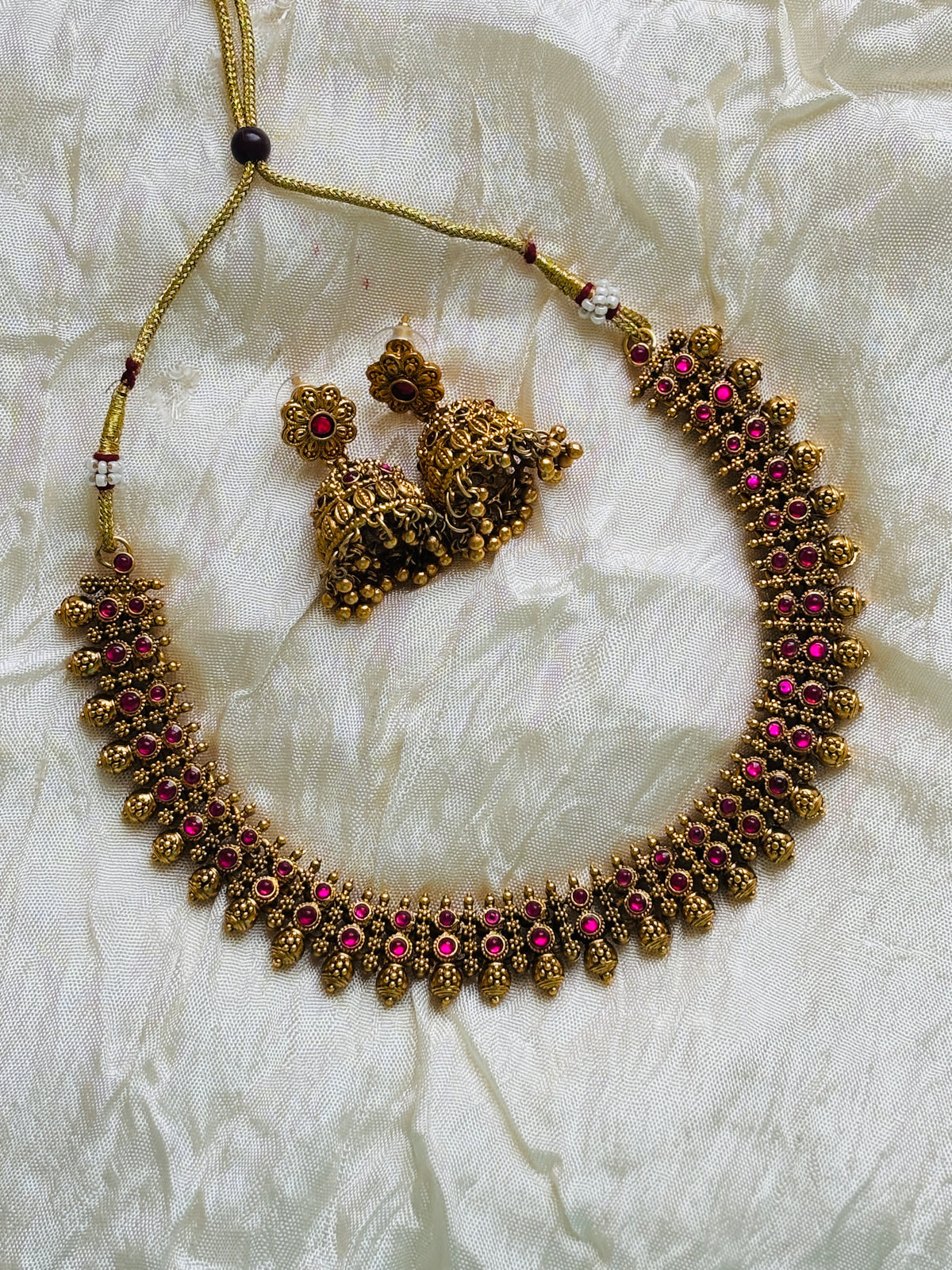 Mallika Necklace (Pink)