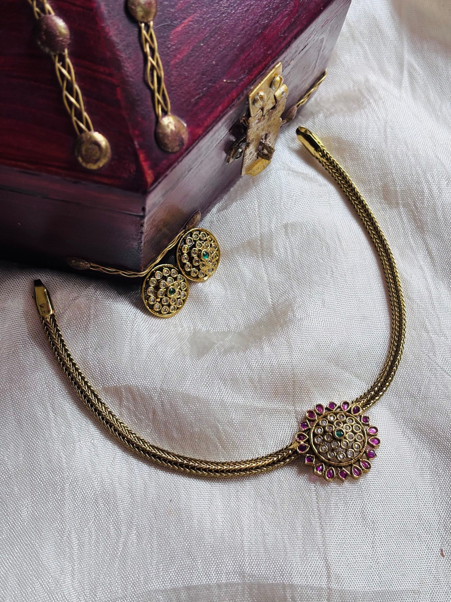 Flower Pendant Necklace