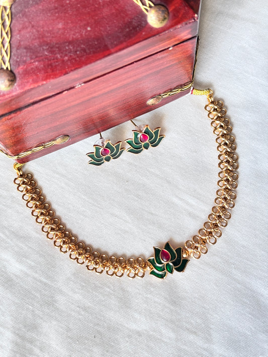 Padma choker-Green and Red