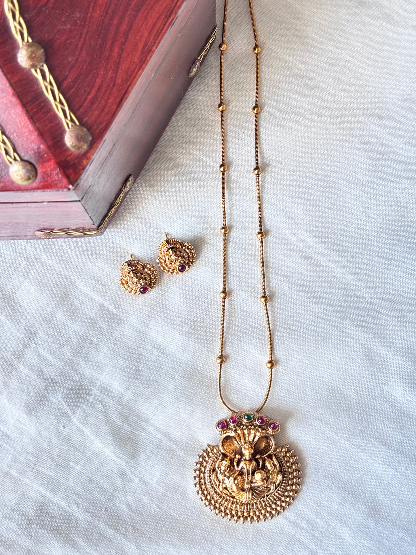 Royal Lakshmi pendant chain necklace