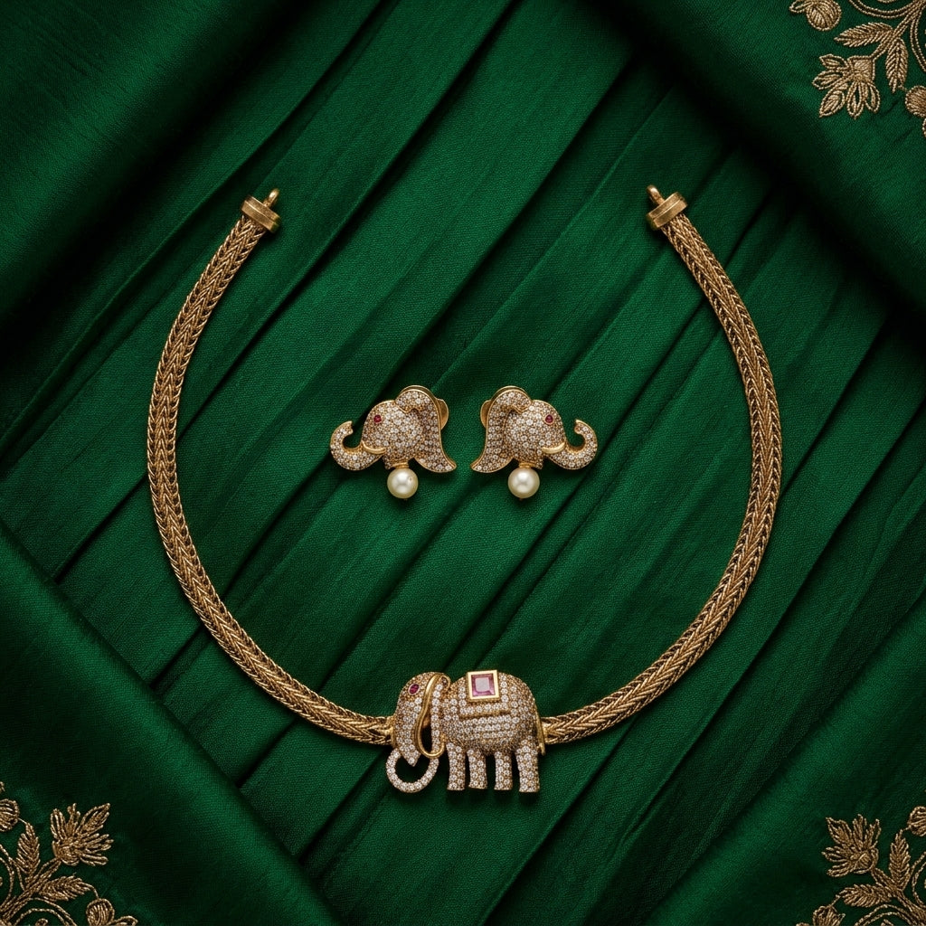 Airavath Short Necklace Pink Stone