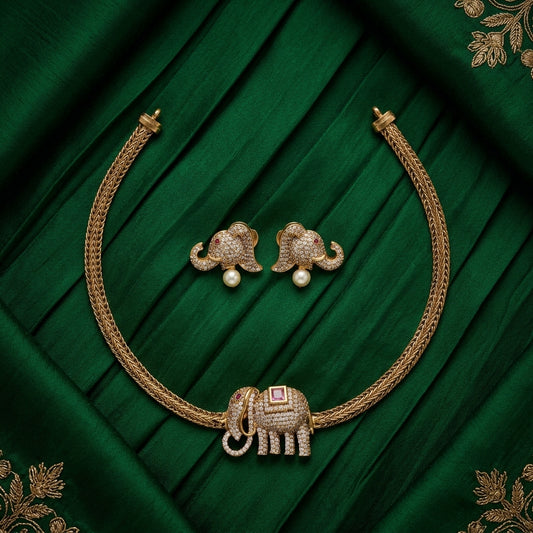 Airavath Short Necklace Pink Stone