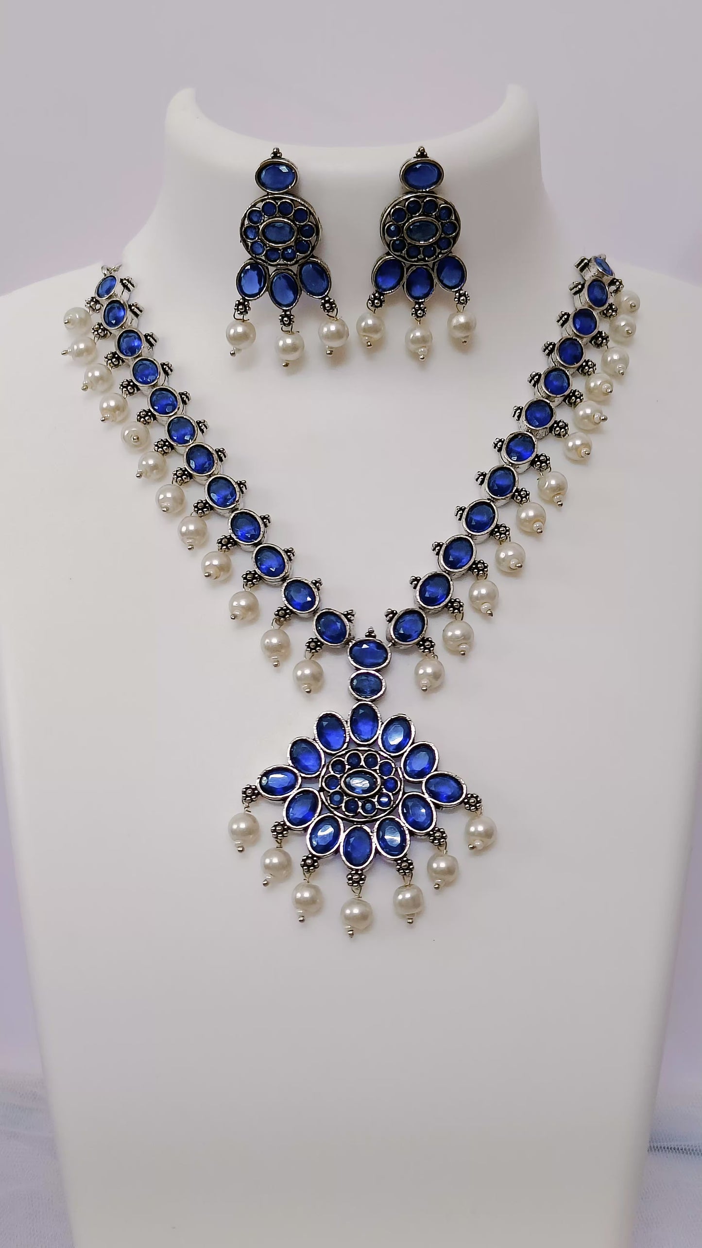 Devi Necklace German Silver Blue